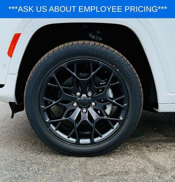 new 2025 Jeep Grand Cherokee L car, priced at $56,580