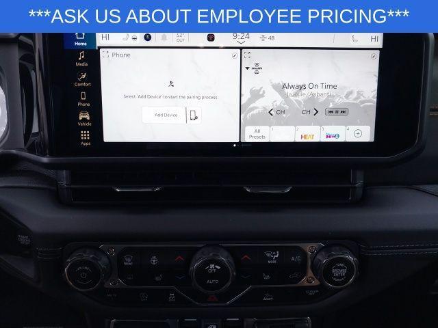 new 2025 Jeep Gladiator car, priced at $51,634