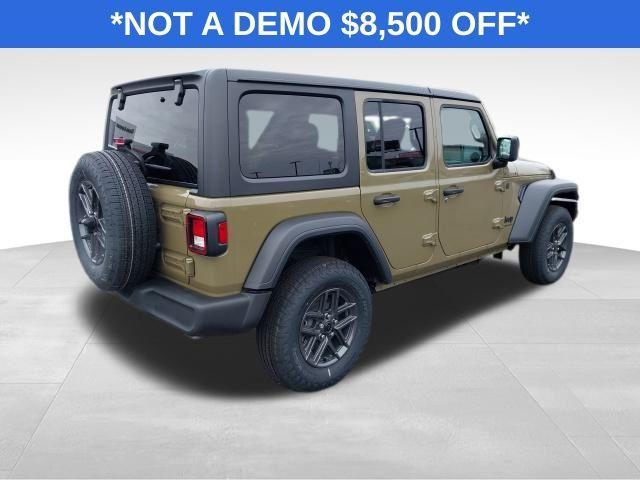 new 2025 Jeep Wrangler car, priced at $41,575