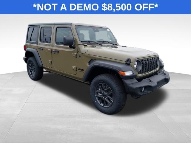 new 2025 Jeep Wrangler car, priced at $41,575