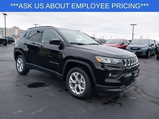 new 2025 Jeep Compass car, priced at $25,360