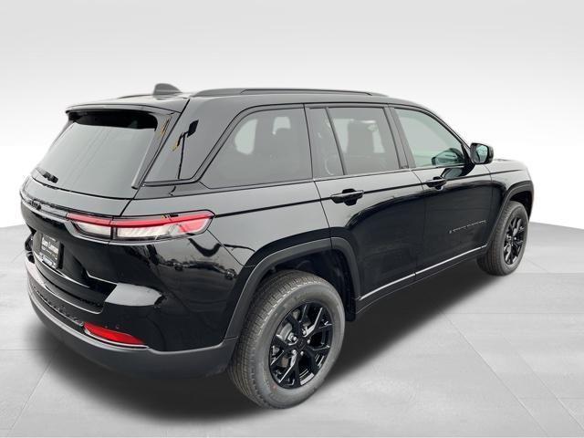 new 2025 Jeep Grand Cherokee car, priced at $39,530