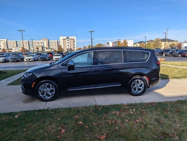 used 2023 Chrysler Pacifica car, priced at $32,995