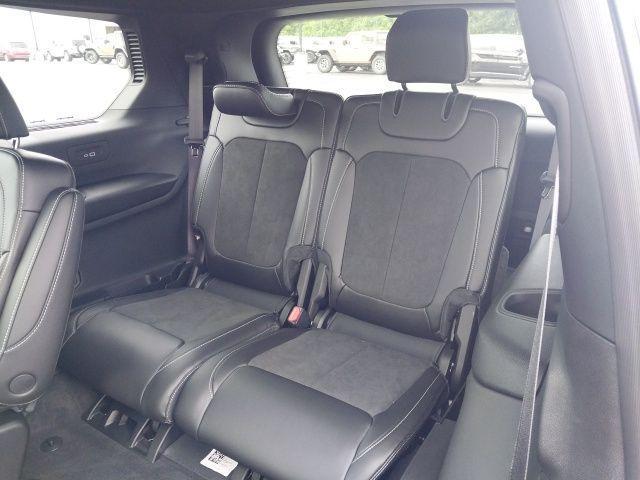 new 2025 Jeep Grand Cherokee L car, priced at $42,725