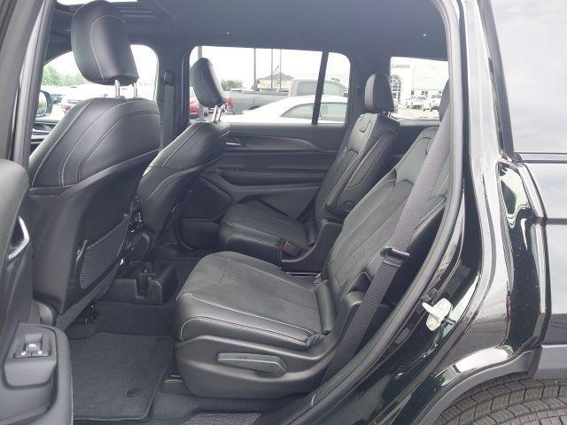 new 2025 Jeep Grand Cherokee L car, priced at $42,725