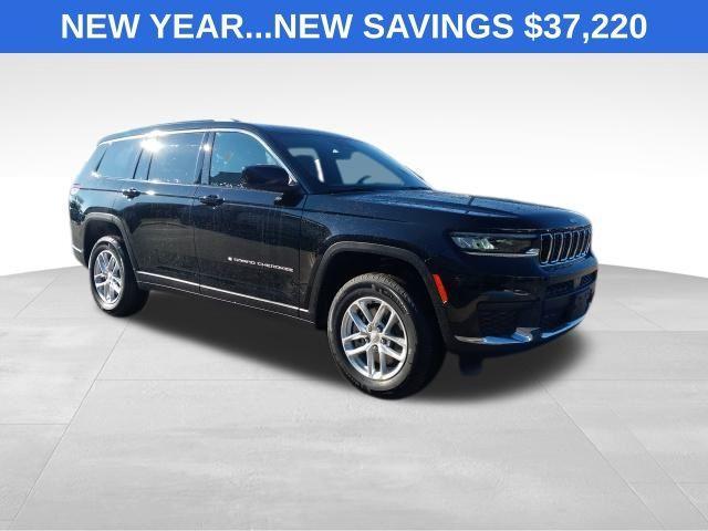 new 2025 Jeep Grand Cherokee L car, priced at $37,220