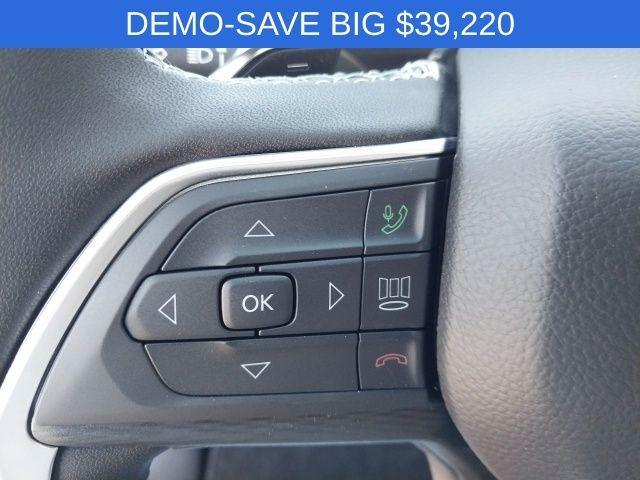 new 2025 Jeep Grand Cherokee L car, priced at $39,220