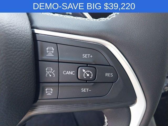 new 2025 Jeep Grand Cherokee L car, priced at $39,220