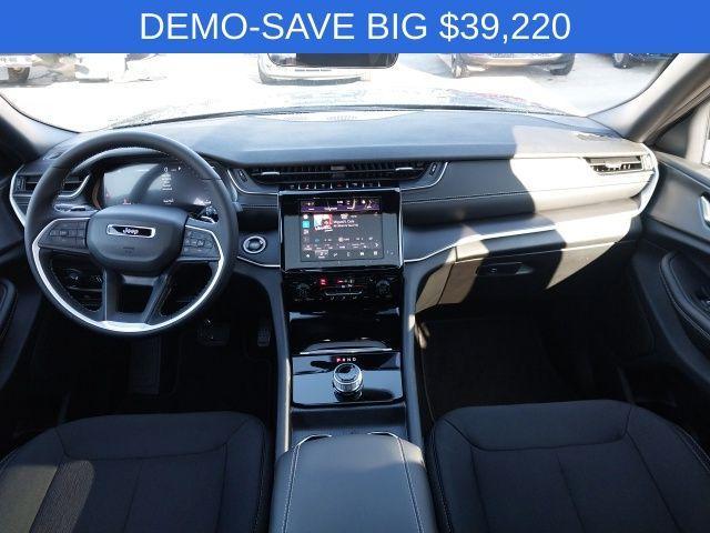 new 2025 Jeep Grand Cherokee L car, priced at $39,220
