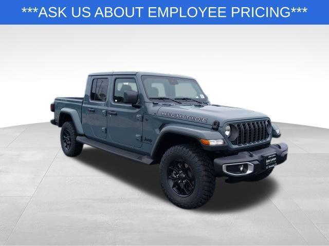 new 2025 Jeep Gladiator car, priced at $42,685