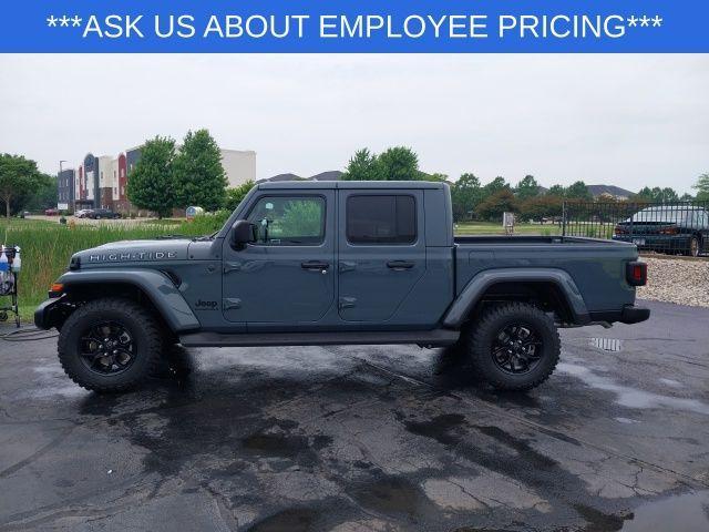 new 2025 Jeep Gladiator car, priced at $42,685