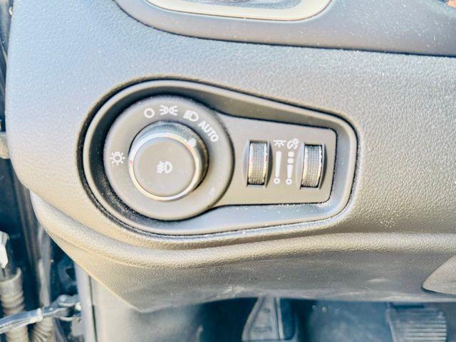 used 2015 Jeep Renegade car, priced at $13,995