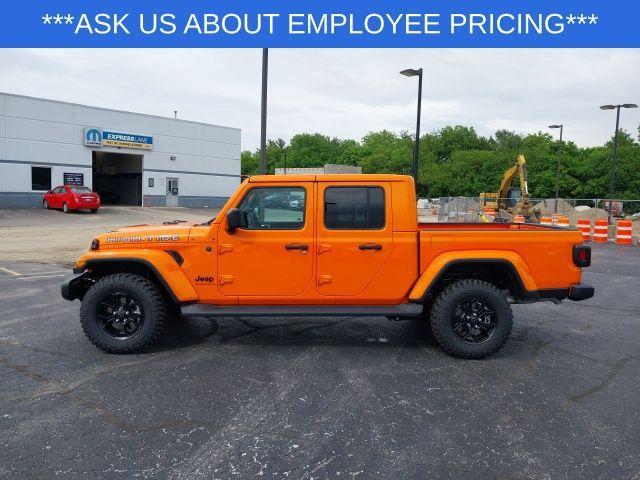 new 2025 Jeep Gladiator car, priced at $42,985