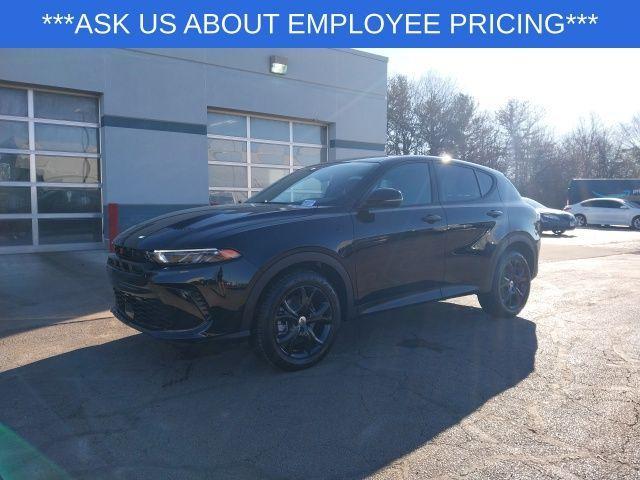 new 2025 Dodge Hornet car, priced at $30,170