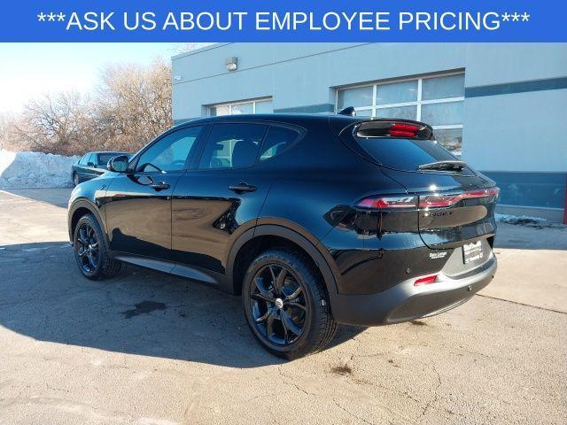 new 2025 Dodge Hornet car, priced at $30,170