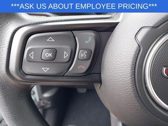new 2025 Jeep Wrangler car, priced at $28,185