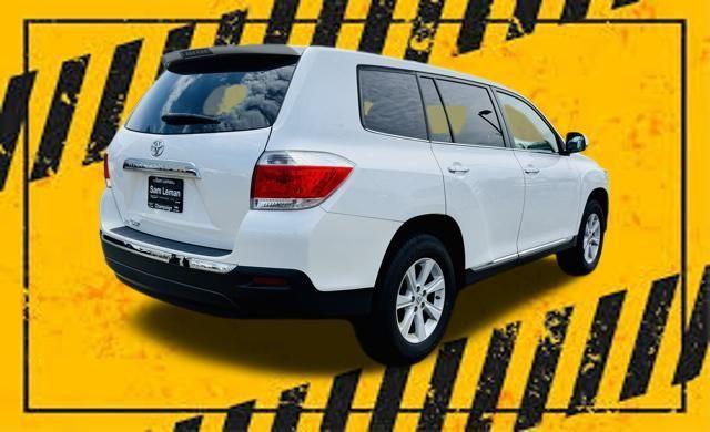 used 2013 Toyota Highlander car, priced at $5,995