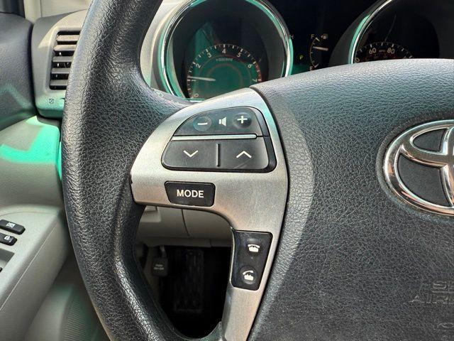 used 2013 Toyota Highlander car, priced at $6,900