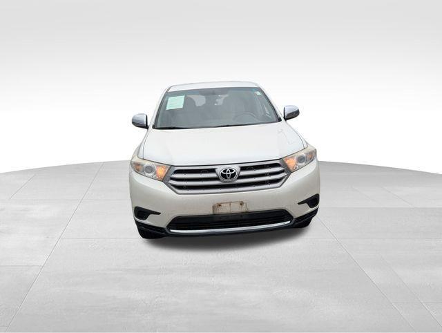 used 2013 Toyota Highlander car, priced at $6,995