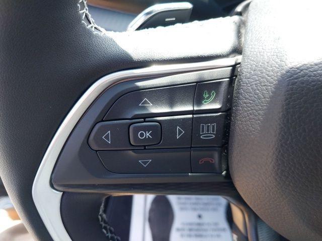 new 2025 Jeep Grand Cherokee L car, priced at $39,575