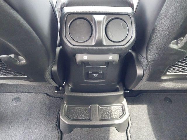 new 2025 Jeep Wrangler car, priced at $59,590