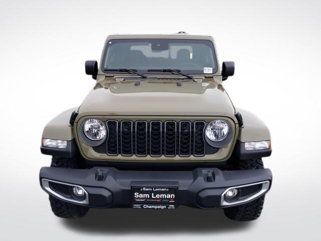new 2025 Jeep Gladiator car, priced at $41,685