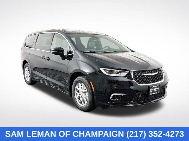 new 2026 Chrysler Pacifica car