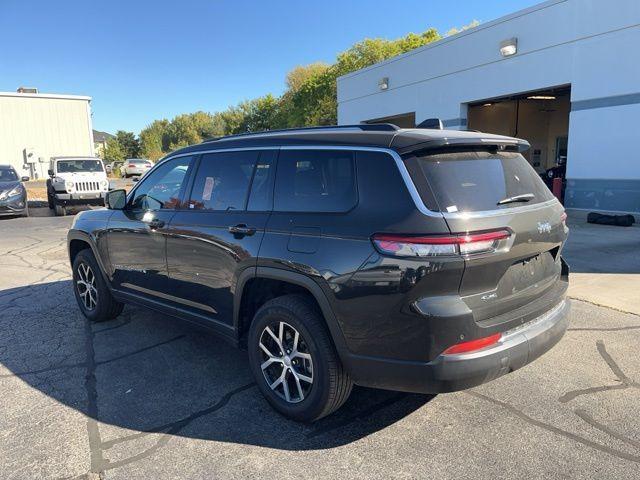 used 2023 Jeep Grand Cherokee L car, priced at $36,990