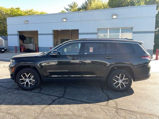 used 2023 Jeep Grand Cherokee L car, priced at $36,990