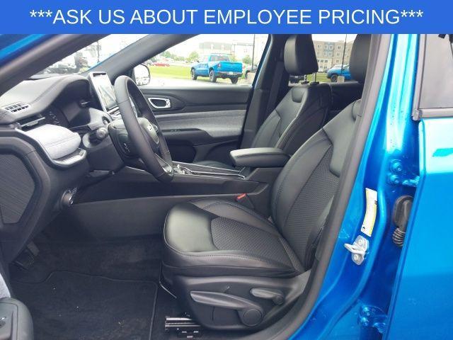 new 2025 Jeep Compass car, priced at $26,760