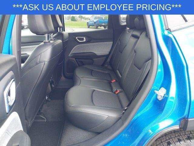 new 2025 Jeep Compass car, priced at $26,760