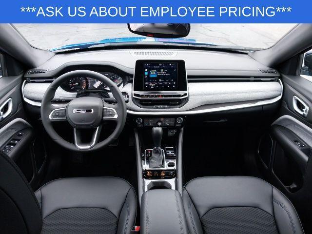 new 2025 Jeep Compass car, priced at $26,760