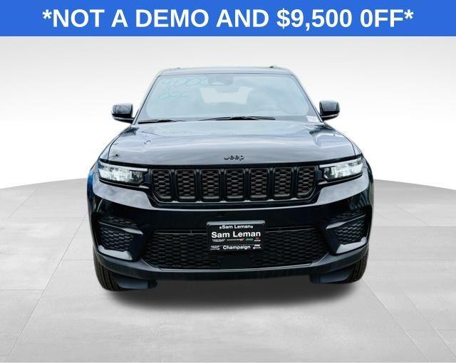 new 2025 Jeep Grand Cherokee car, priced at $37,025