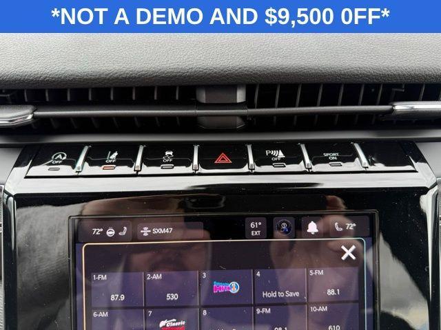 new 2025 Jeep Grand Cherokee car, priced at $37,025