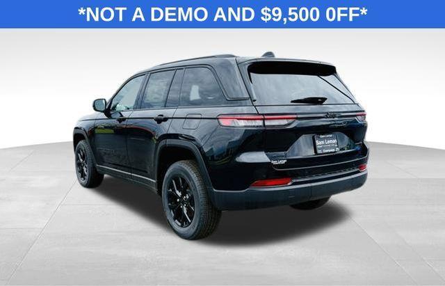 new 2025 Jeep Grand Cherokee car, priced at $37,025