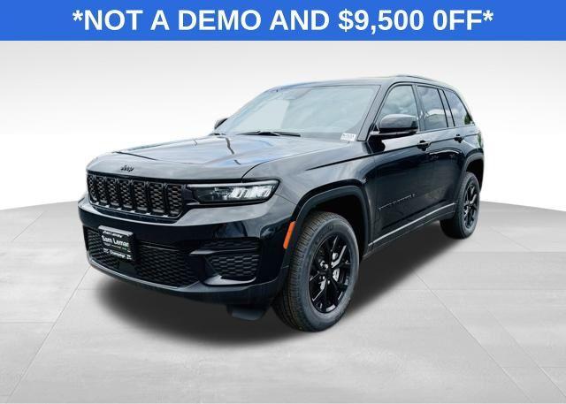 new 2025 Jeep Grand Cherokee car, priced at $37,025