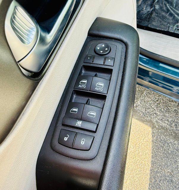 used 2023 Chrysler Pacifica car, priced at $23,490