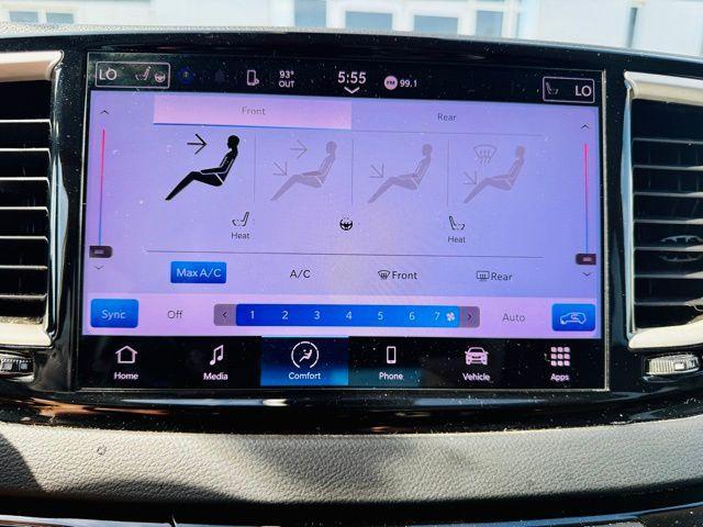 used 2023 Chrysler Pacifica car, priced at $22,395