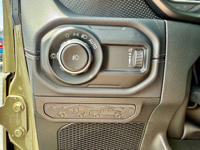 new 2025 Jeep Wrangler car, priced at $51,930
