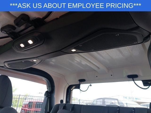 new 2025 Jeep Wrangler car, priced at $34,780