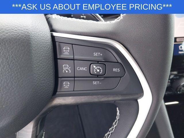 new 2025 Jeep Grand Cherokee L car, priced at $42,990