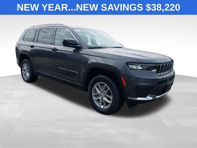 new 2025 Jeep Grand Cherokee L car, priced at $38,220