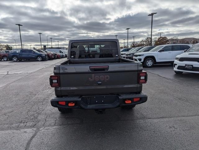 new 2024 Jeep Gladiator car, priced at $57,655