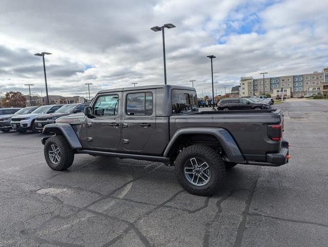 new 2024 Jeep Gladiator car, priced at $57,655