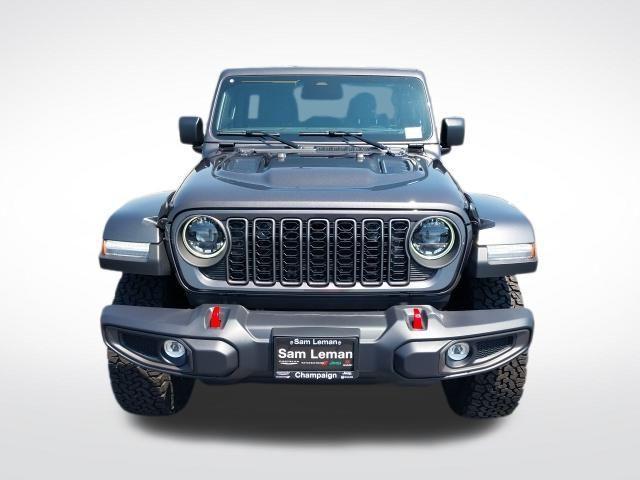 new 2025 Jeep Wrangler car, priced at $48,930