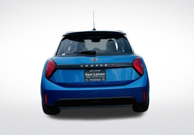 used 2025 MINI Hardtop car, priced at $29,995
