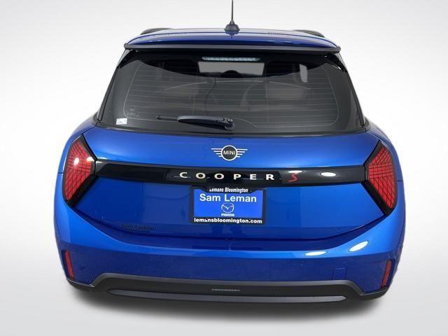 used 2025 MINI Hardtop car, priced at $29,995