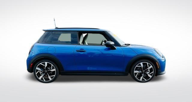 used 2025 MINI Hardtop car, priced at $29,995