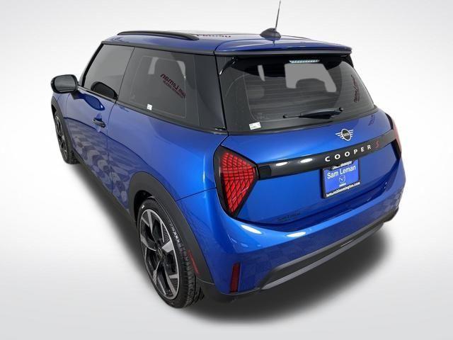 used 2025 MINI Hardtop car, priced at $29,995