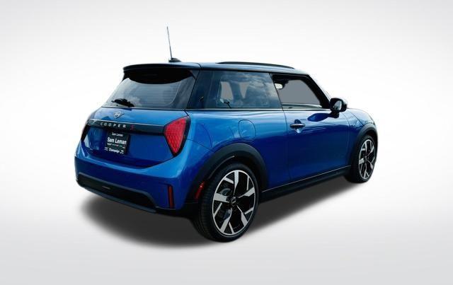 used 2025 MINI Hardtop car, priced at $29,995